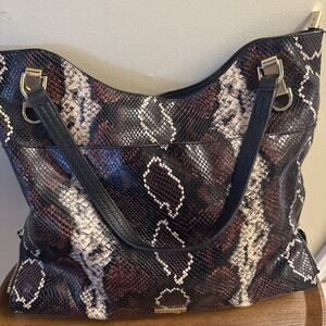 Vince Camuto SNAKE Pebbled Leather EMELY Tote HANDBAG PINE